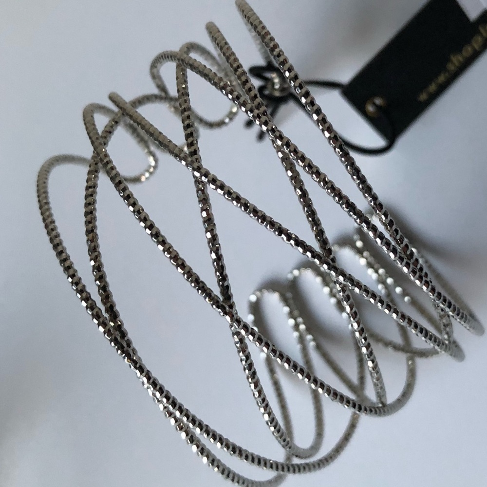 Pirouette cuff - silver